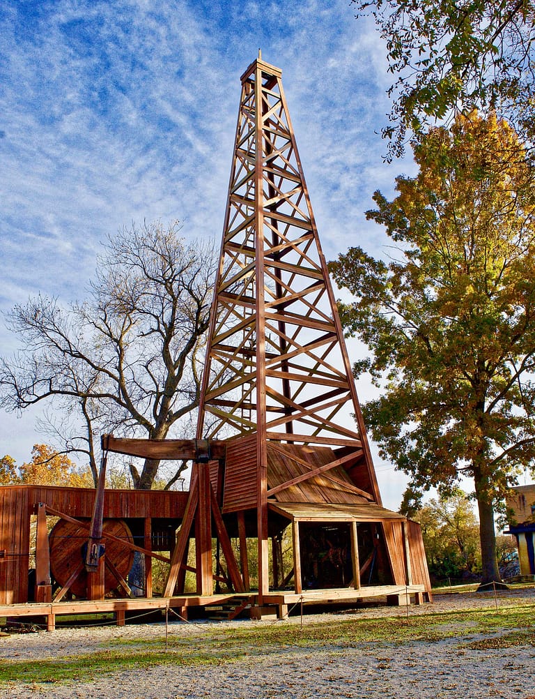 Oklahoma Oil Well. An Oklahoma Oil and Gas Attorney can help with any issues related to Oklahoma mineral interests, royalty payments and oil well ownership.